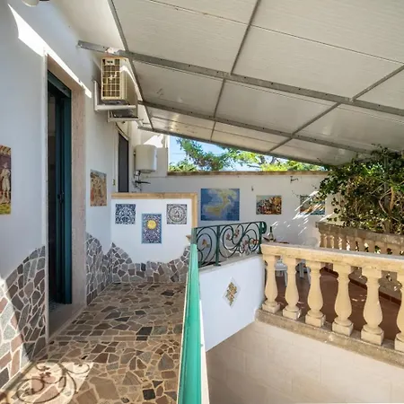 Tritone In Luxury With Shared Pool * Torre Lapillo