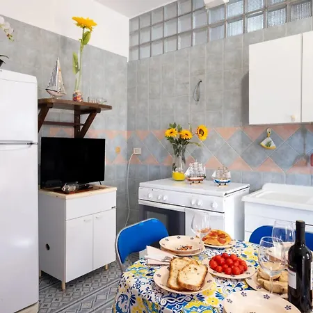 Tritone In Luxury With Shared Pool